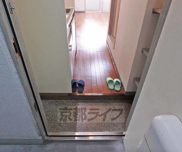 玄関　玄関ホールです