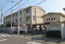 小学校　堺市立金岡小学校（小学校）まで1095m