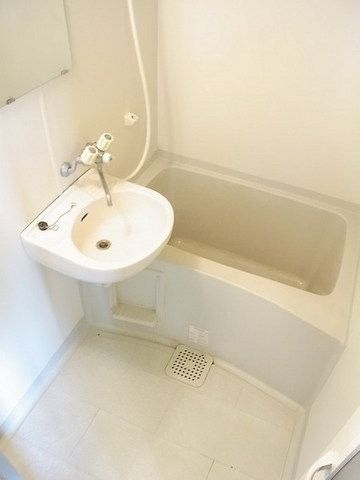 バス・シャワールーム　NULL