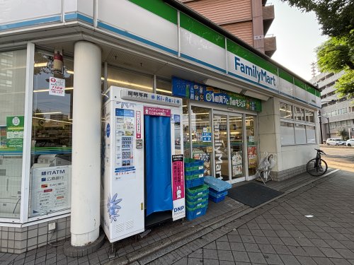 コンビニ　ファミリーマート 女学院前店（コンビニ）まで228m