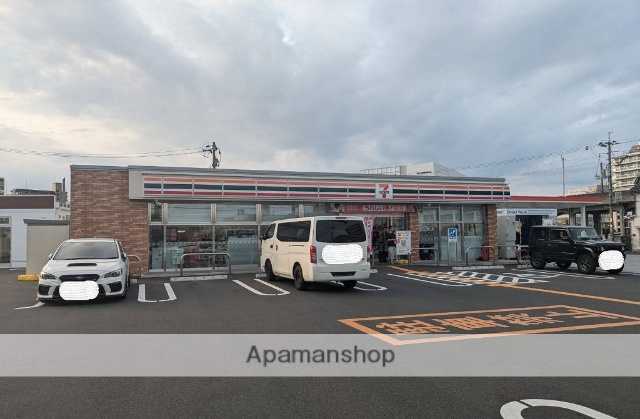 コンビニ　セブンイレブン鳥取駅南店（コンビニ）まで380m