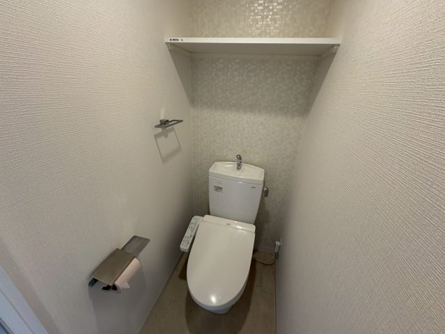 トイレ　シンプルで使いやすいトイレです
