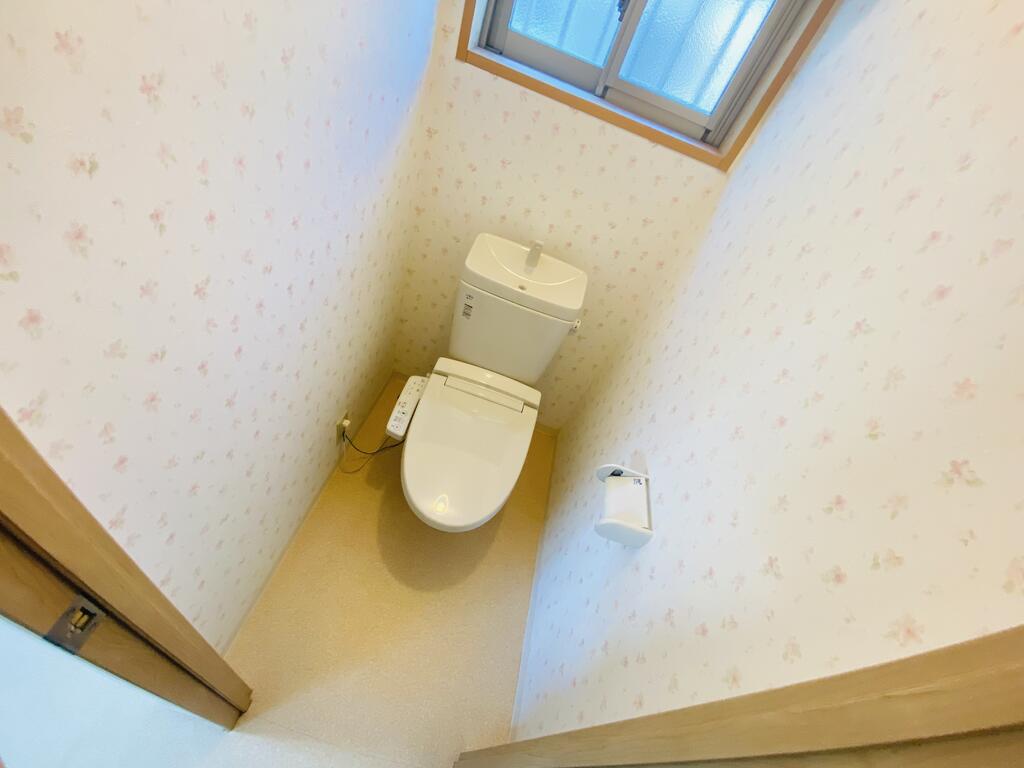 トイレ　201号室の内装写真転＊募集中202号室角部屋ではありません