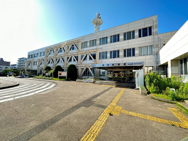 役所　名古屋市中川区役所（役所）まで1235m