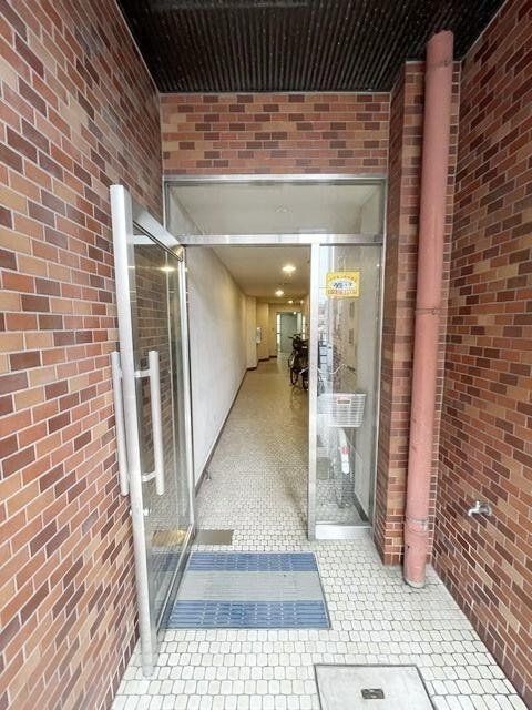エントランス　エントランス