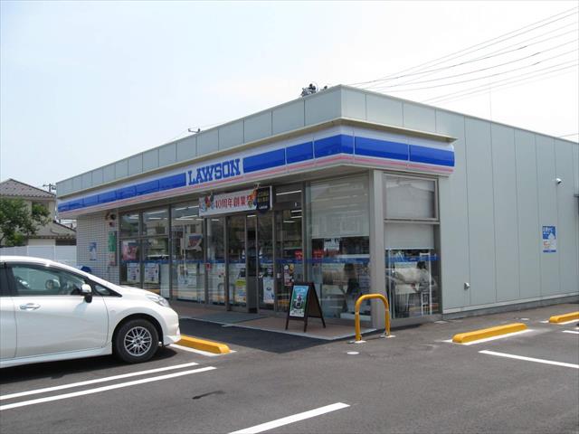 コンビニ　ローソン（コンビニ）まで639m