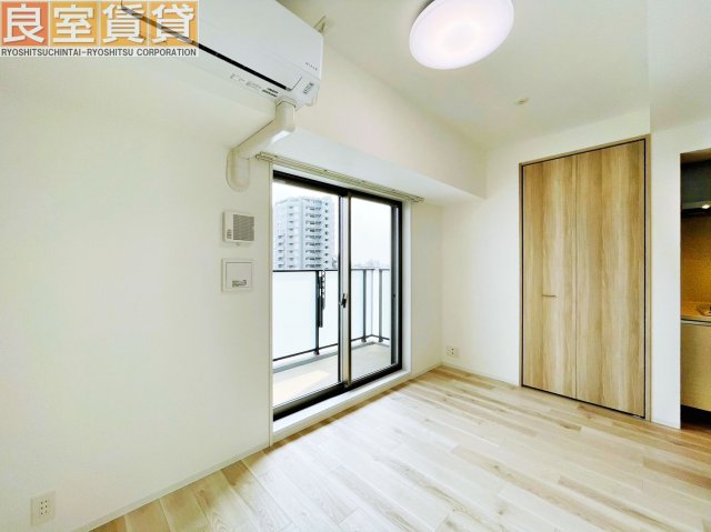 居室・リビング　※このお写真は同物件の別のお部屋のお写真です。現状優先