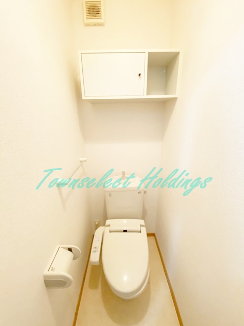 トイレ　清潔感のあるトイレです