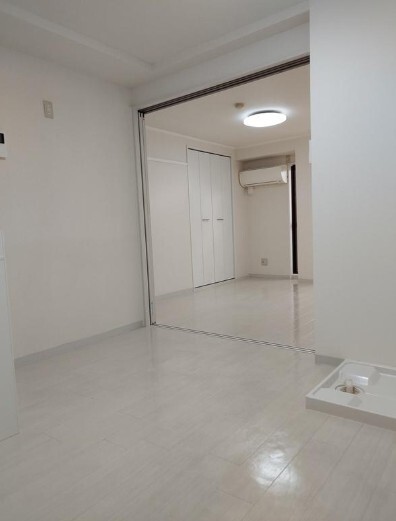 居室・リビング　※別部屋参考写真