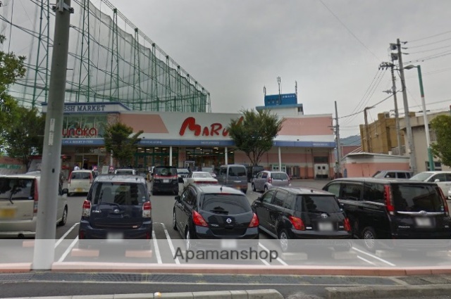 スーパー　マルナカ　小坂店（スーパー）まで678m