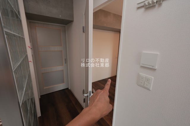 収納　※８０５号室の写真です。