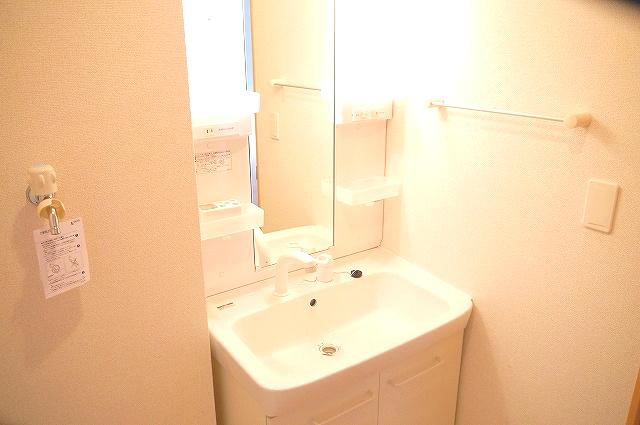 洗面設備　洗面所です