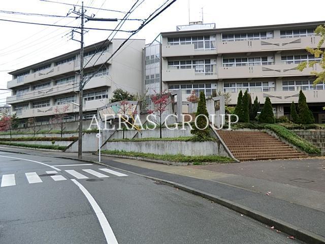小学校　横浜市立南山田小学校（小学校）まで1656m
