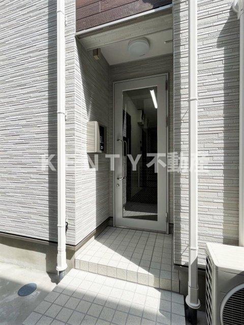 エントランス　建物の内部です