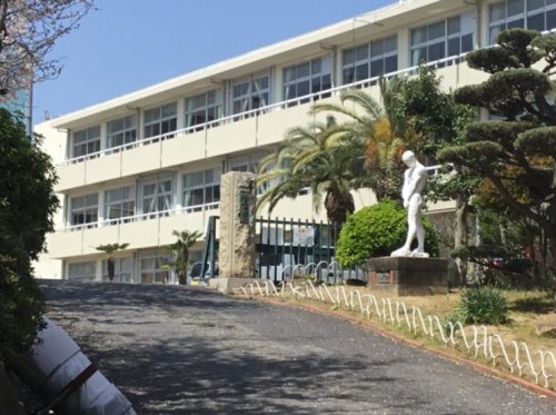 中学校　岡山市立妹尾中学校（中学校）まで1320m