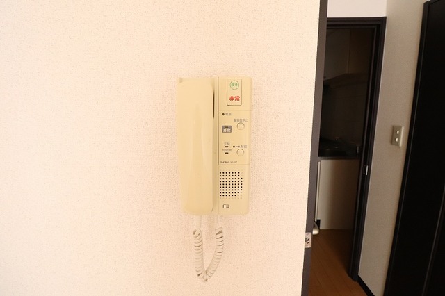 セキュリティ　オートロックで女性も安心のお部屋です！※別部屋参考写真
