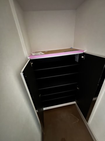 収納　工事中