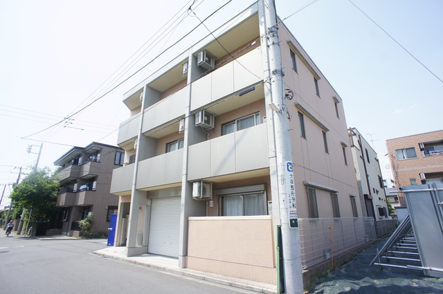 建物外観　小田急電鉄小田原線　登戸　徒歩　４分の好立地です♪