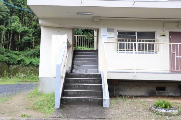 ビレッジハウス浦田2号棟の外観写真