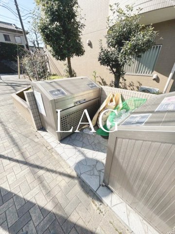 その他共有部分　共用ゴミ置き場です。