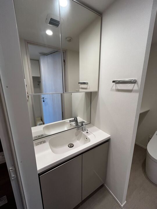洗面設備　別部屋参考写真
