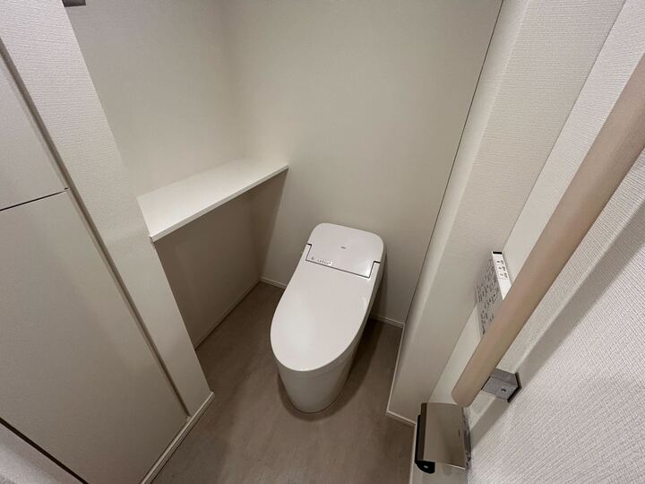 トイレ　別部屋参考写真
