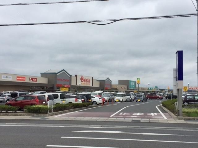 飲食店　ケンタッキーフライドチキン ベイシア前橋みなみモール店（飲食店）まで1526m