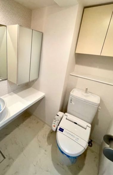 トイレ　トイレもきれいです