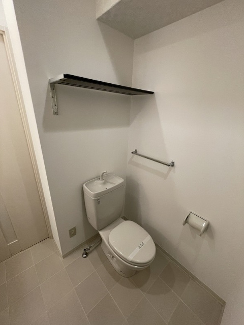 グランドポレストーネ大手町弐番館のトイレ写真