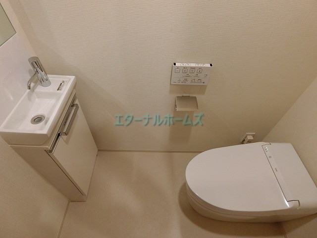 オープンレジデンシア飯田橋のトイレ写真