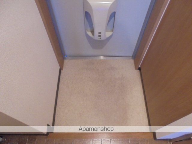 グランディール阪南町III番館の玄関写真
