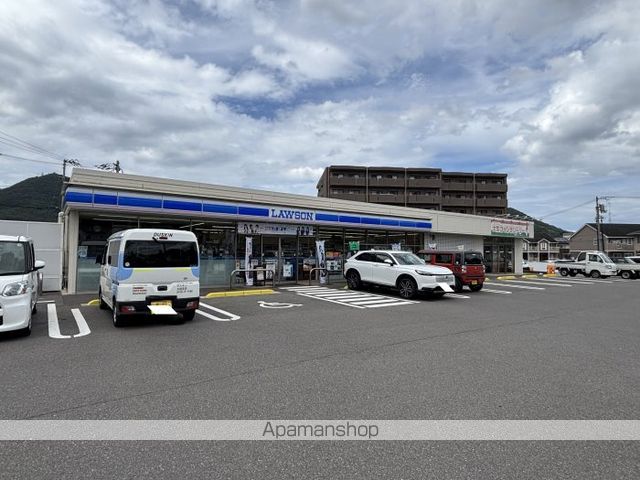 コンビニ　ローソン高松国分寺バイパス店（コンビニ）まで338m