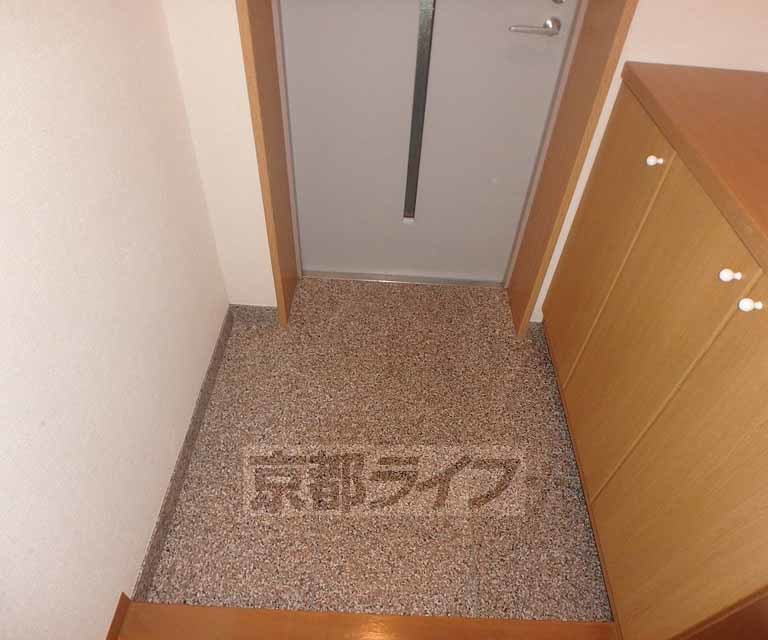 ハウス・エバーグリーンの玄関写真