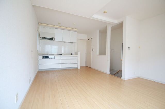 プライムコートの居間写真