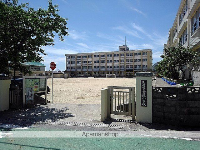 小学校　別府市立石垣小学校（小学校）まで280m
