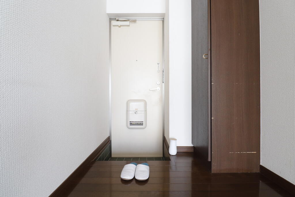 玄関　靴箱付き玄関です♪