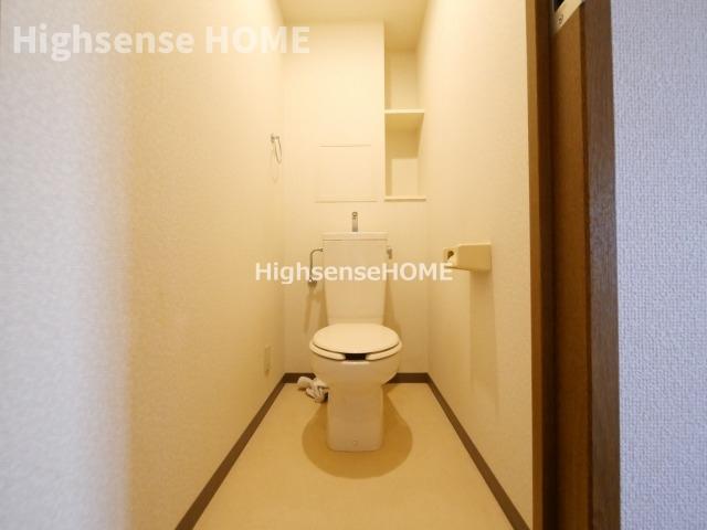 トイレ　コンパクトで使いやすいトイレです