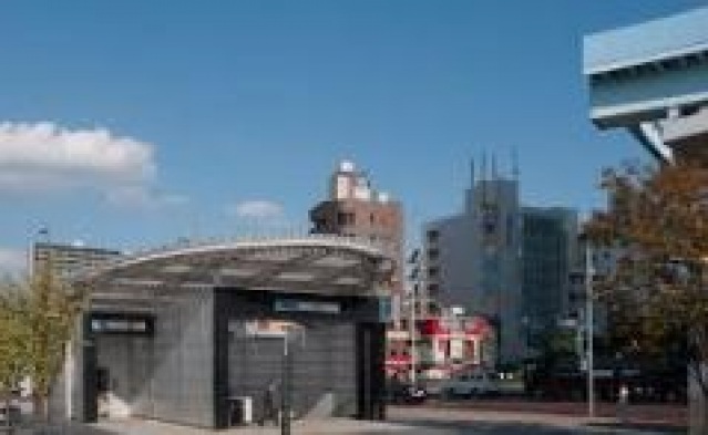 幼稚園・保育園　キッズポケット豊洲保育園（幼稚園・保育園）まで199m