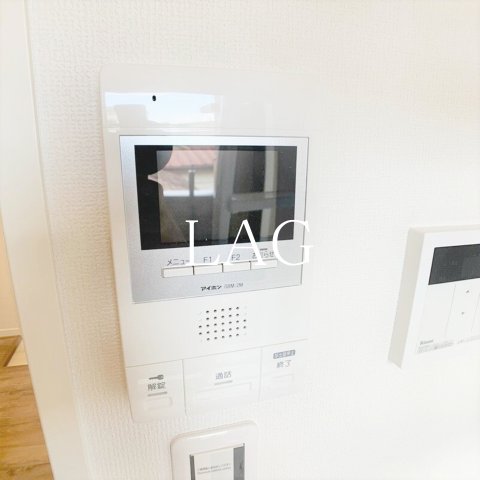 セキュリティ　モニター付きインターフォンです。