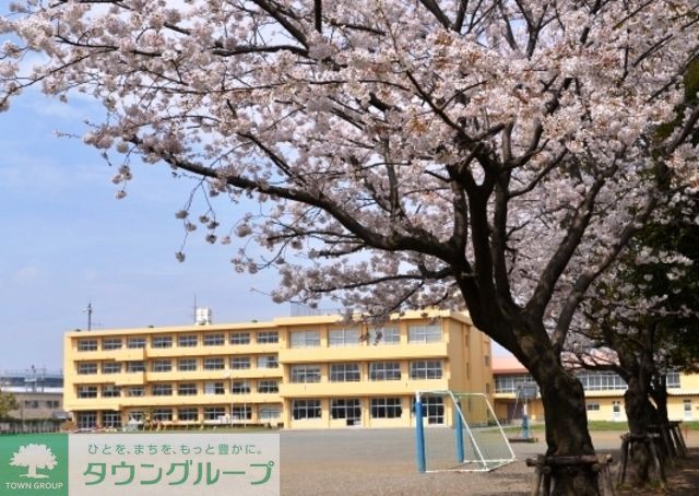 ＪＲ相模線 社家駅 徒歩10分 3階建 築8年の周辺写真