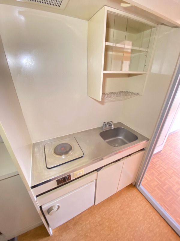キッチン　※他部屋写真使用