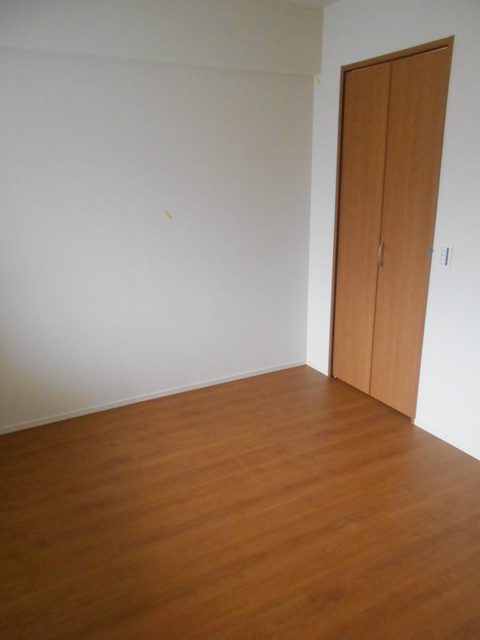 その他部屋・スペース　寝室に最適な洋室のお部屋です