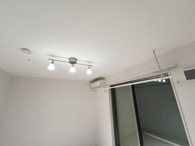 その他　雨の日でも安心の室内物干し付