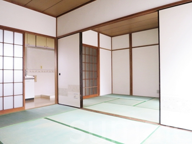 その他部屋・スペース　二間続きのお部屋で開放感あり☆