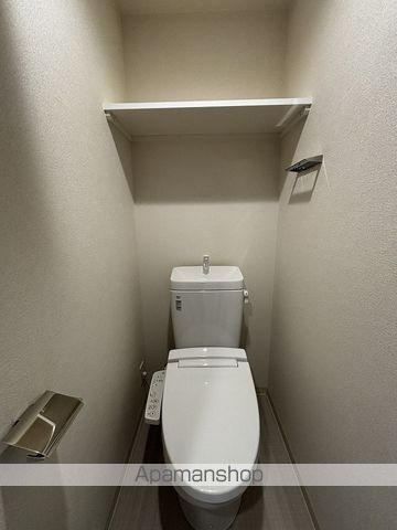 地下鉄堺筋線 天神橋筋六丁目駅 徒歩7分 10階建 築6年のトイレ写真
