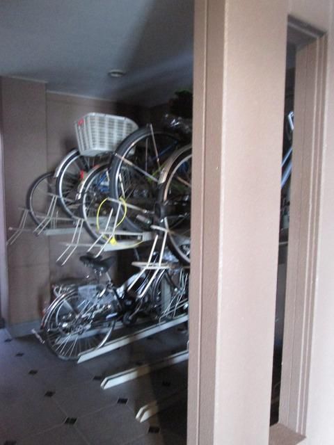 その他共有部分　★★屋内駐輪場★★