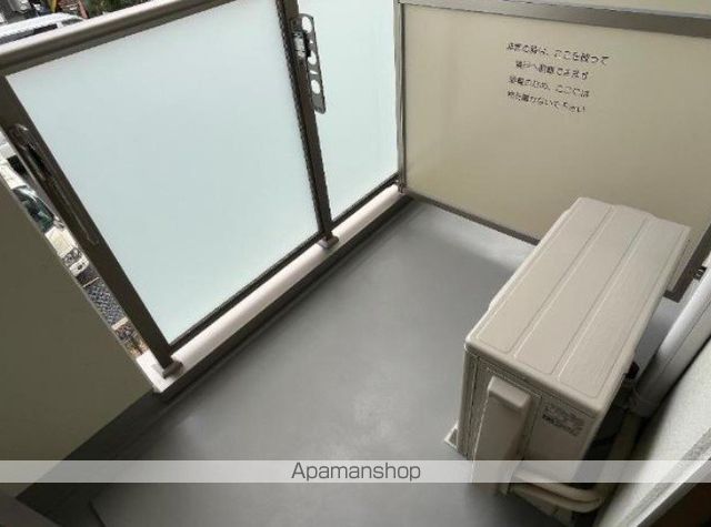 バルコニー