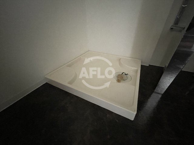 その他設備　SERENiTE谷町croix（セレニテ谷町クロワ）　洗濯機