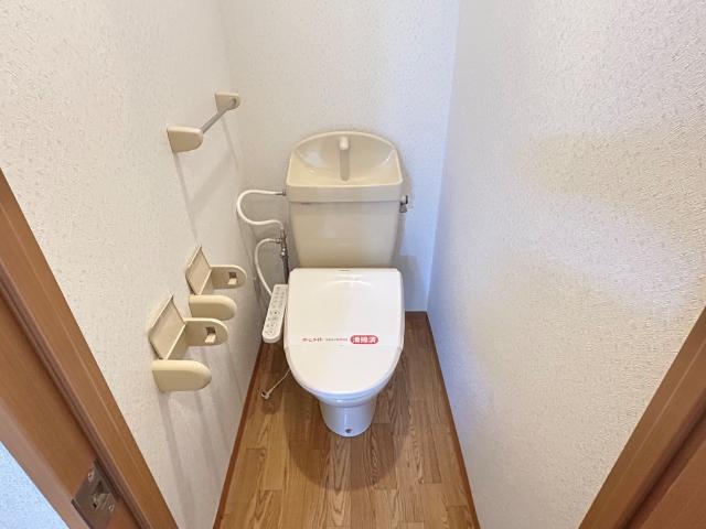トイレ　シャワー付トイレ