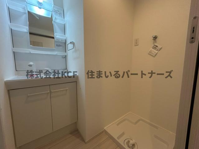 洗面設備　コンパクトで使いやすい洗面所